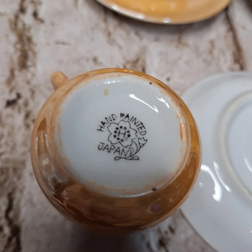 Vintage Japan Lusterware Demitasse Set 5 Cups Saucers Peach Iridescent Classical